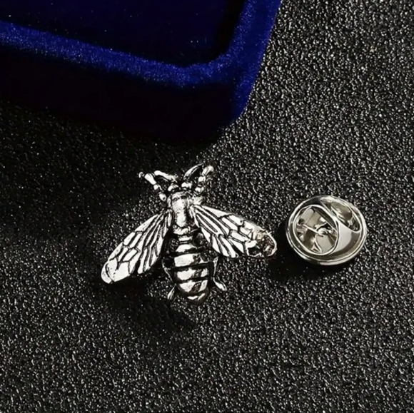 Silver Bee Brooch Pin Vintage Style - Picture 3 of 6
